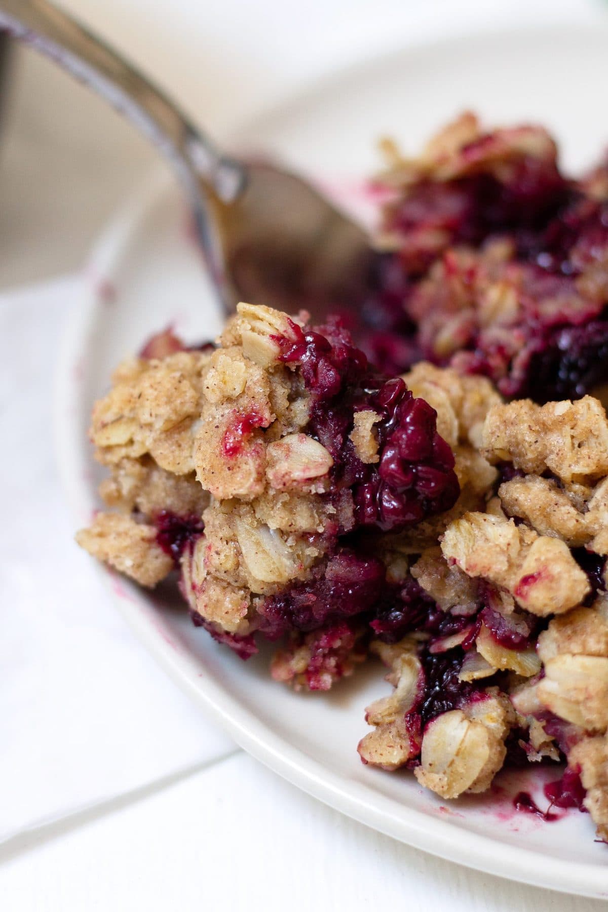 Blackberry Crisp