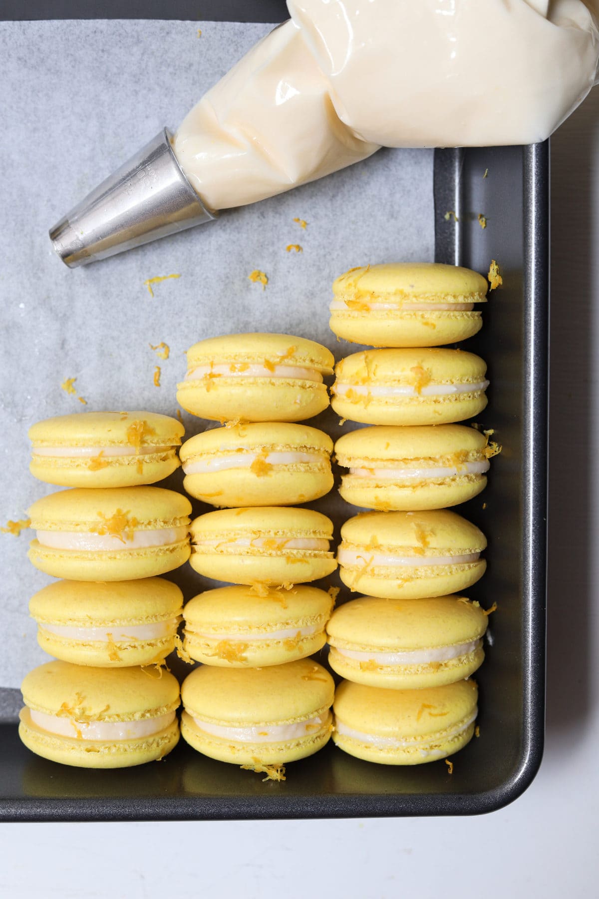 Lemon Macarons